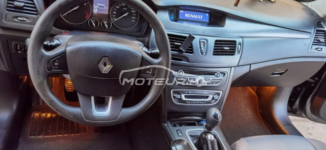 رونو لاتيتودي مستعملة 1654605