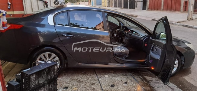 رونو لاتيتودي مستعملة 1654599