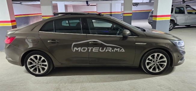 RENAULT Megane 4 sedan occasion 2683460