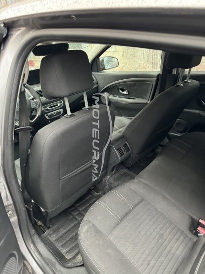 رونو ميجاني مستعملة 1981840