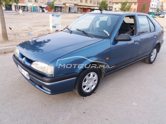 RENAULT R19 1,4 occasion 794022
