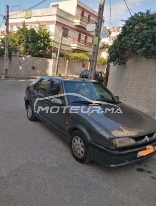 رونو ر19 مستعملة 1697538