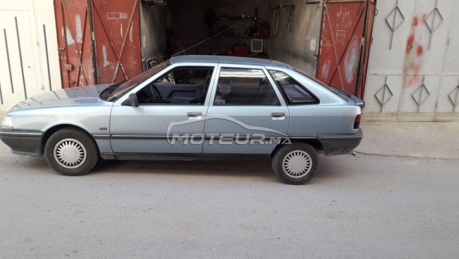 RENAULT R21 occasion 734617