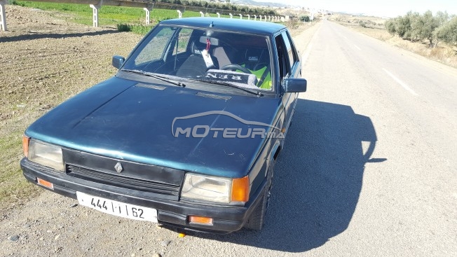 RENAULT R9 occasion 440681