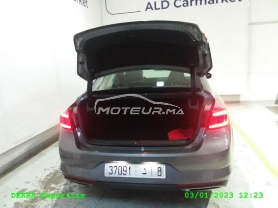 رونو تاليسمان مستعملة 1597664