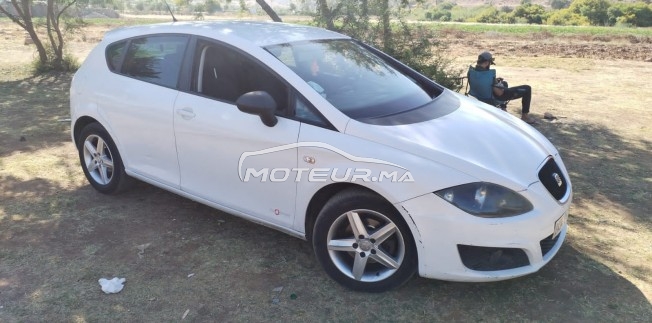 سيات ليون مستعملة 1868088