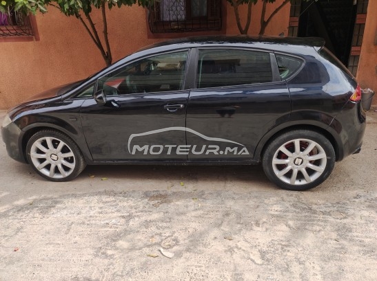 سيات ليون مستعملة 2763118