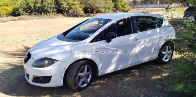 سيات ليون مستعملة 1868048