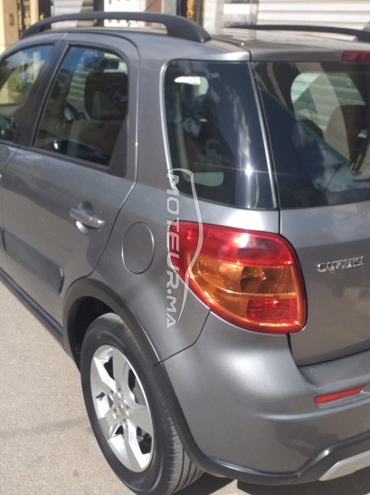 سوزوكي إيس إيكس-4 مستعملة 1476390