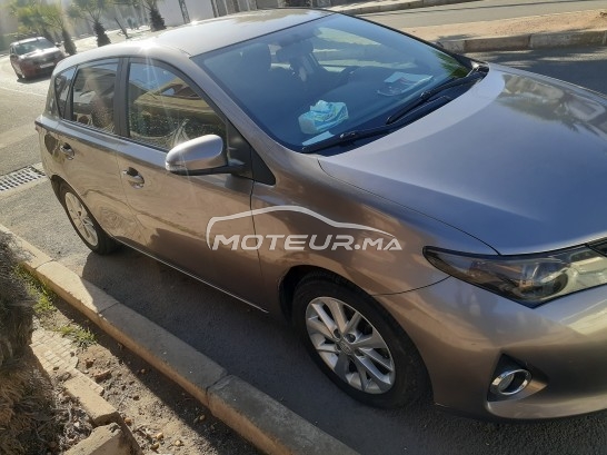 TOYOTA Auris Gold occasion 1323289