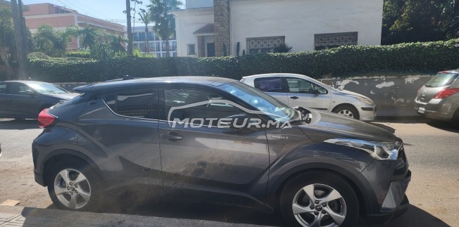 تويوتا س-هر Distinctive مستعملة 2822960