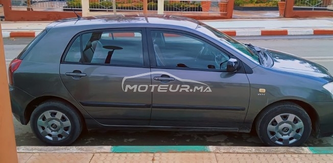 TOYOTA Corolla occasion 1094160