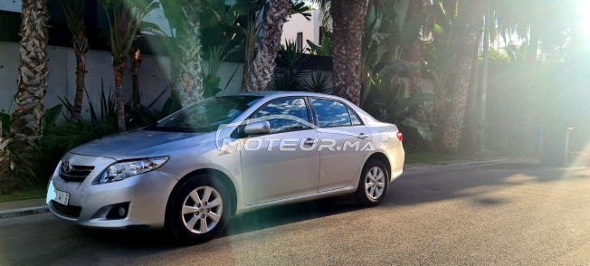 TOYOTA Corolla Millénium occasion 1459447