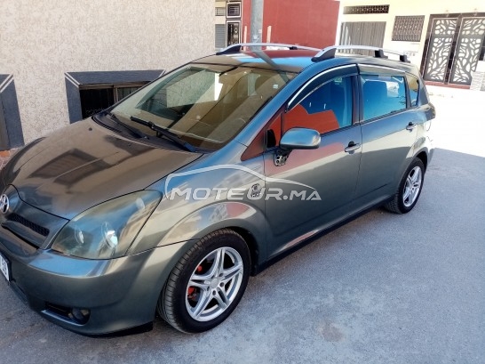 تويوتا كورولا 2004 مستعملة 1766234