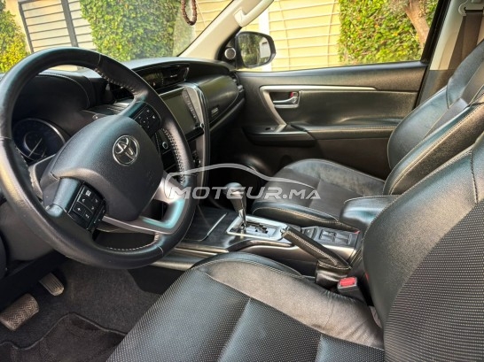 TOYOTA Fortuner Distinctive occasion 2843340