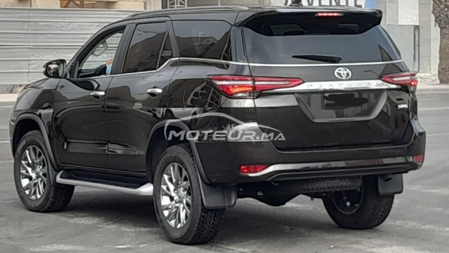 TOYOTA Fortuner Distinctive occasion 2843339