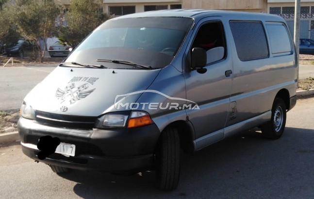 TOYOTA Hi ace Fourgonnette occasion 1031493