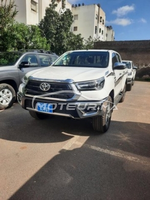 TOYOTA Hilux مستعملة