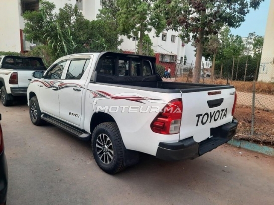 TOYOTA Hilux occasion 1674542