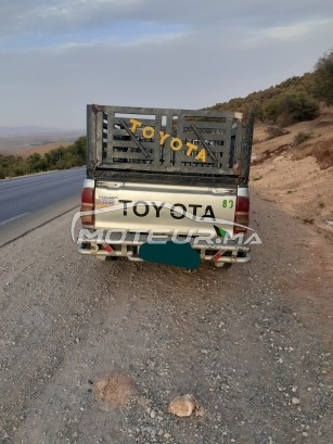 TOYOTA Hilux occasion 1483056