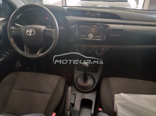 تويوتا هيلوكس مستعملة 1667711