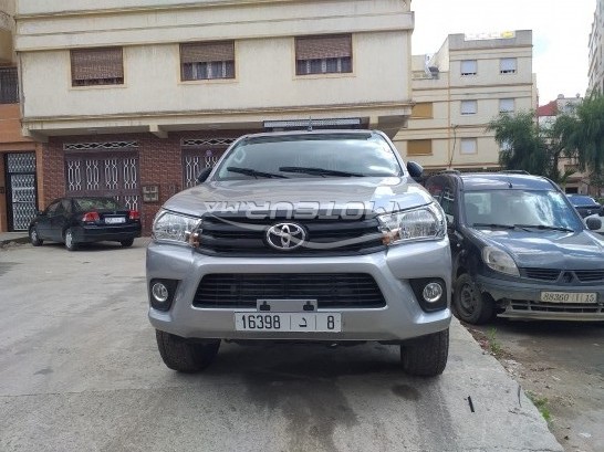 TOYOTA Hilux occasion 733022