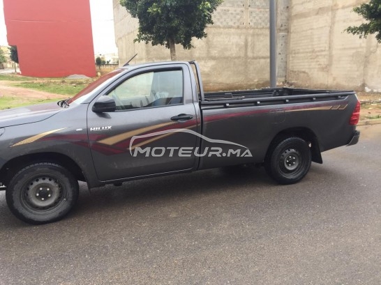 TOYOTA Hilux occasion 1110458