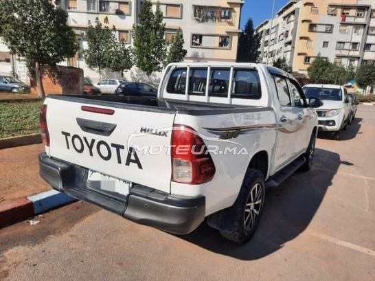 TOYOTA Hilux occasion 1811618