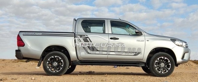 تويوتا هيلوكس مستعملة 1610283