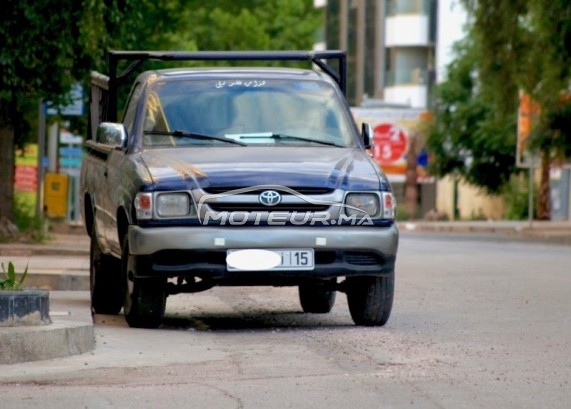 TOYOTA Hilux occasion 806290