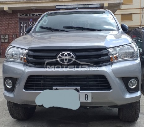 TOYOTA Hilux occasion 733025