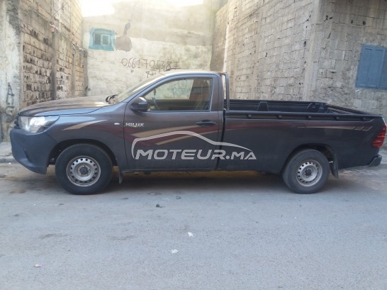 TOYOTA Hilux occasion 1106602