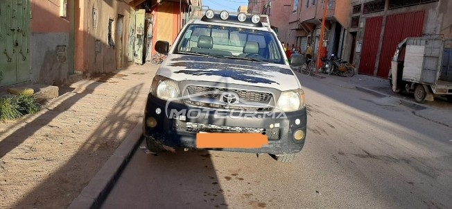 TOYOTA Hilux occasion 1041156