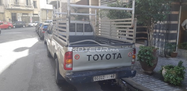 TOYOTA Hilux occasion 710771