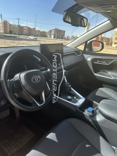 تويوتا راف-4 Bon état مستعملة 1868019