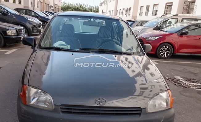 TOYOTA Starlet 1999 occasion 2450549