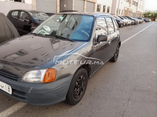 TOYOTA Starlet 1999 occasion 2450552