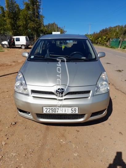 تويوتا فيرسو مستعملة 2005281