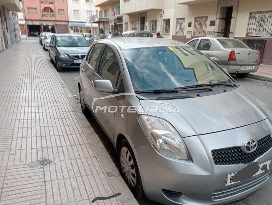 تويوتا ياريس Voiture مستعملة 1757224