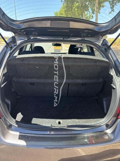 تويوتا ياريس مستعملة 1867897