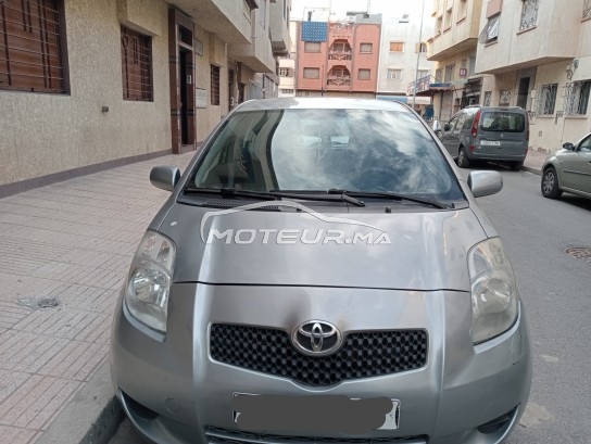 تويوتا ياريس Voiture مستعملة 1757226