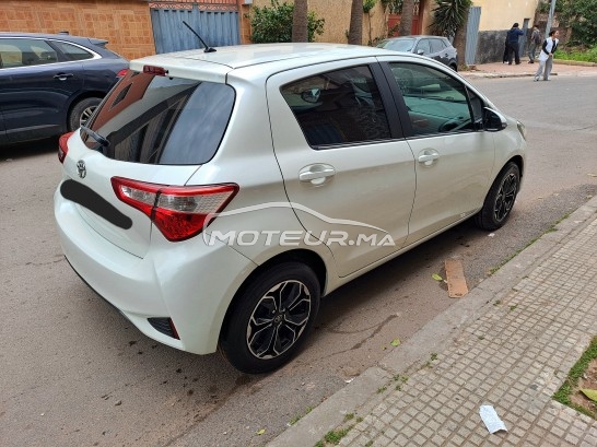 TOYOTA Yaris Lounge rouge occasion 3450339