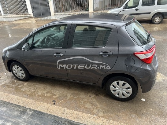 TOYOTA Yaris occasion 2154741