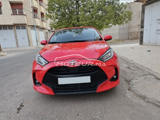 تويوتا ياريس Distinctive plus مستعملة 2502276