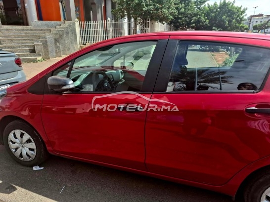 تويوتا ياريس مستعملة 2580203