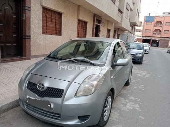 تويوتا ياريس Voiture مستعملة 1757227