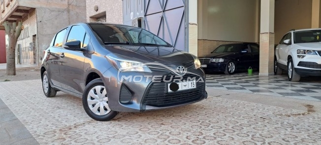Voiture Toyota Yaris 2017 à  Oujda   Essence  - 6 chevaux