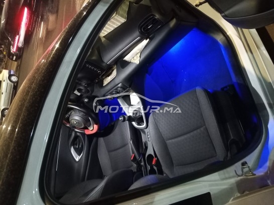 تويوتا ياريس Bon état مستعملة 2410147