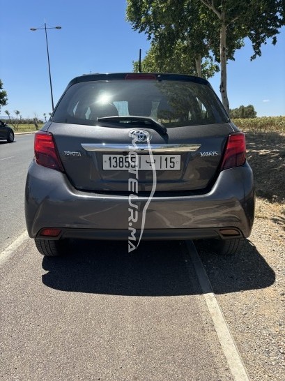 تويوتا ياريس مستعملة 1867895
