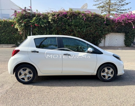 تويوتا ياريس Très bonne état مستعملة 1954024